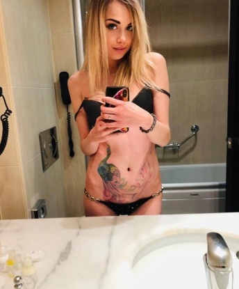 Милая кошечка с безупречной внешностью и неиссякаемой страстью ждет тебя. Позволь мне позаботиться о твоем удовольствии. Со мной ты откроешь новые грани блаженства! 2325, 29 лет